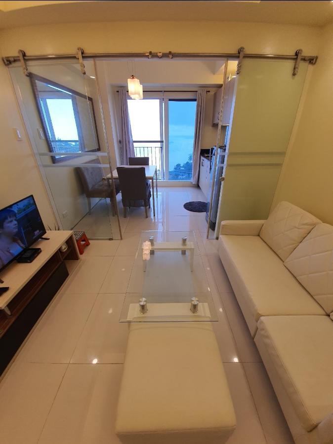 Breezy Nest Staycation At Wind Residences Tagaytay Tagaytay City Exterior photo