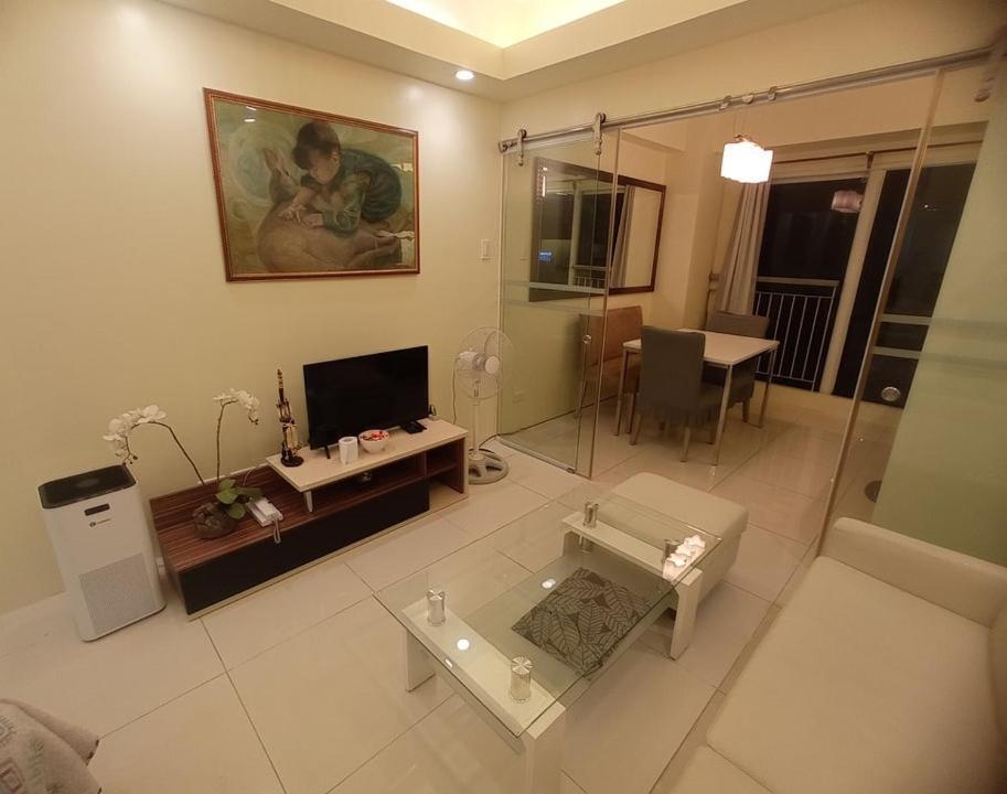 Breezy Nest Staycation At Wind Residences Tagaytay Tagaytay City Exterior photo